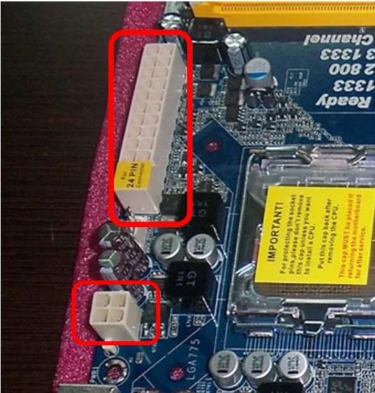 24-pin and 4-pin power connectors on the motherboard