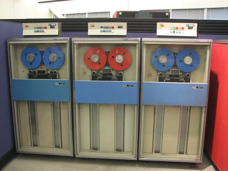 File:IBM System 360 tape drives.jpg
